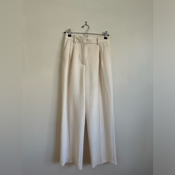 Wilfred Effortless Pant in Light Birch - Picture 1 of 2